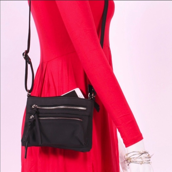 Cross body purse. - Picture 3 of 3